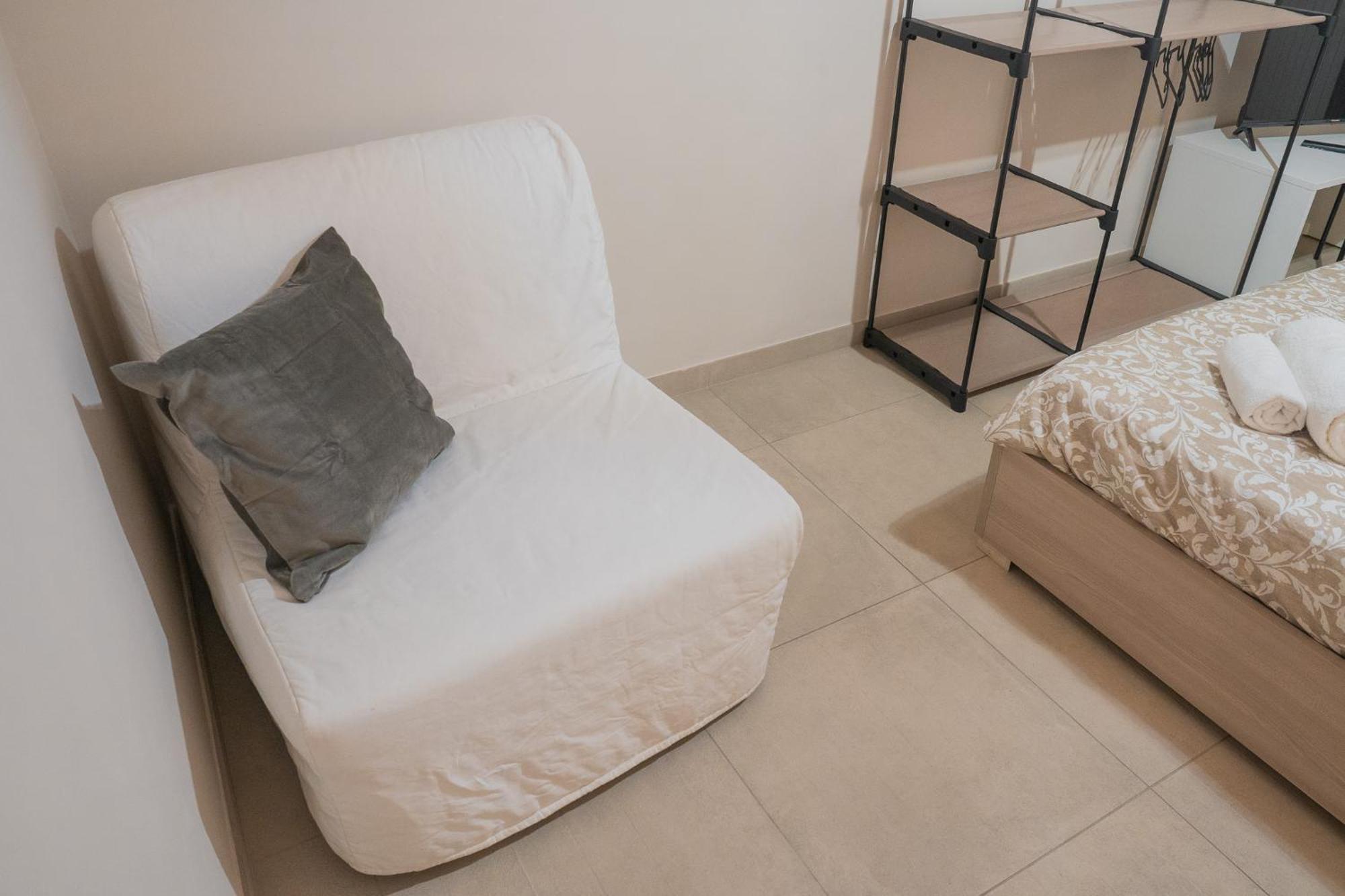 Appartamento Sweet 3 Bedr - 3 Stops From Piramide Roma
