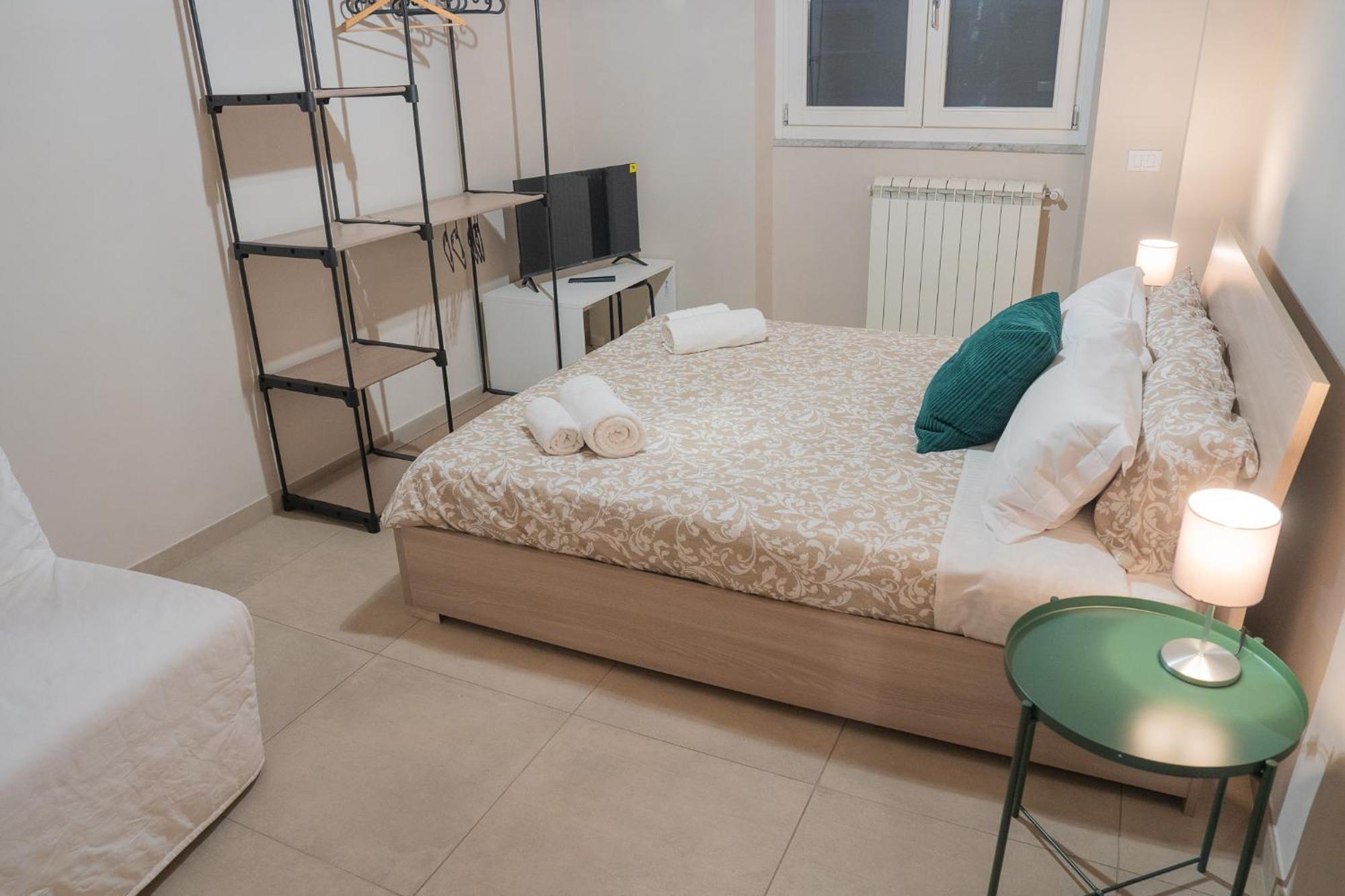 Appartamento Sweet 3 Bedr - 3 Stops From Piramide Roma